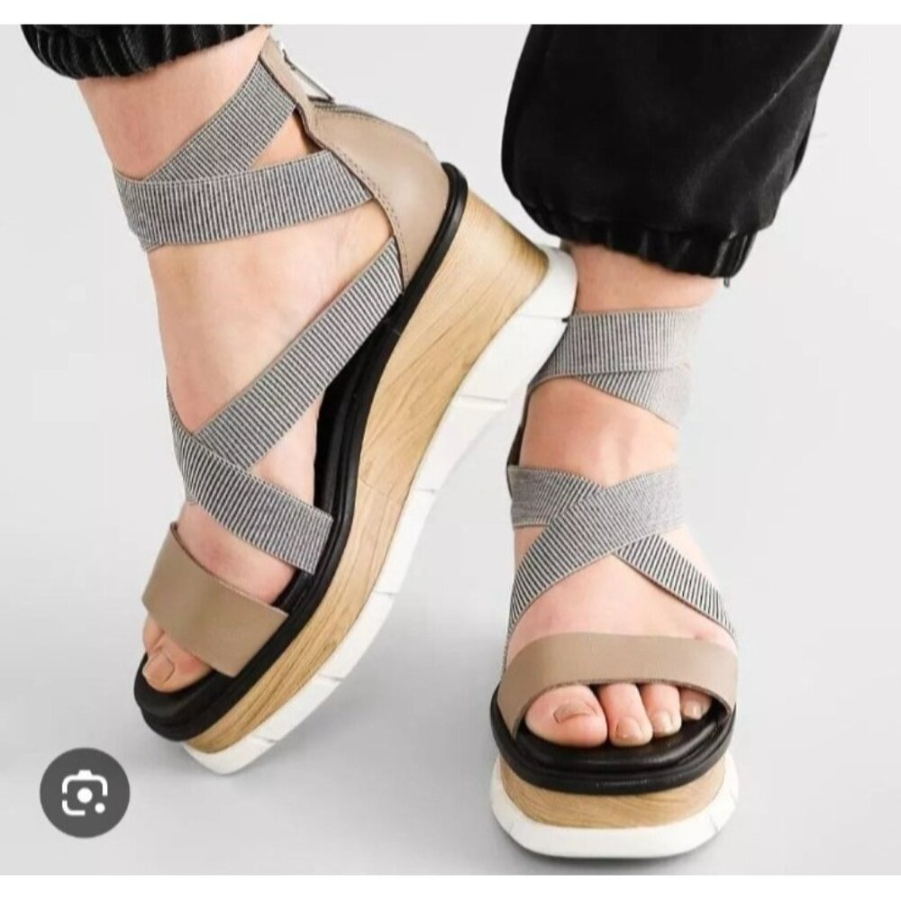 Sold - Picture 2 of 11